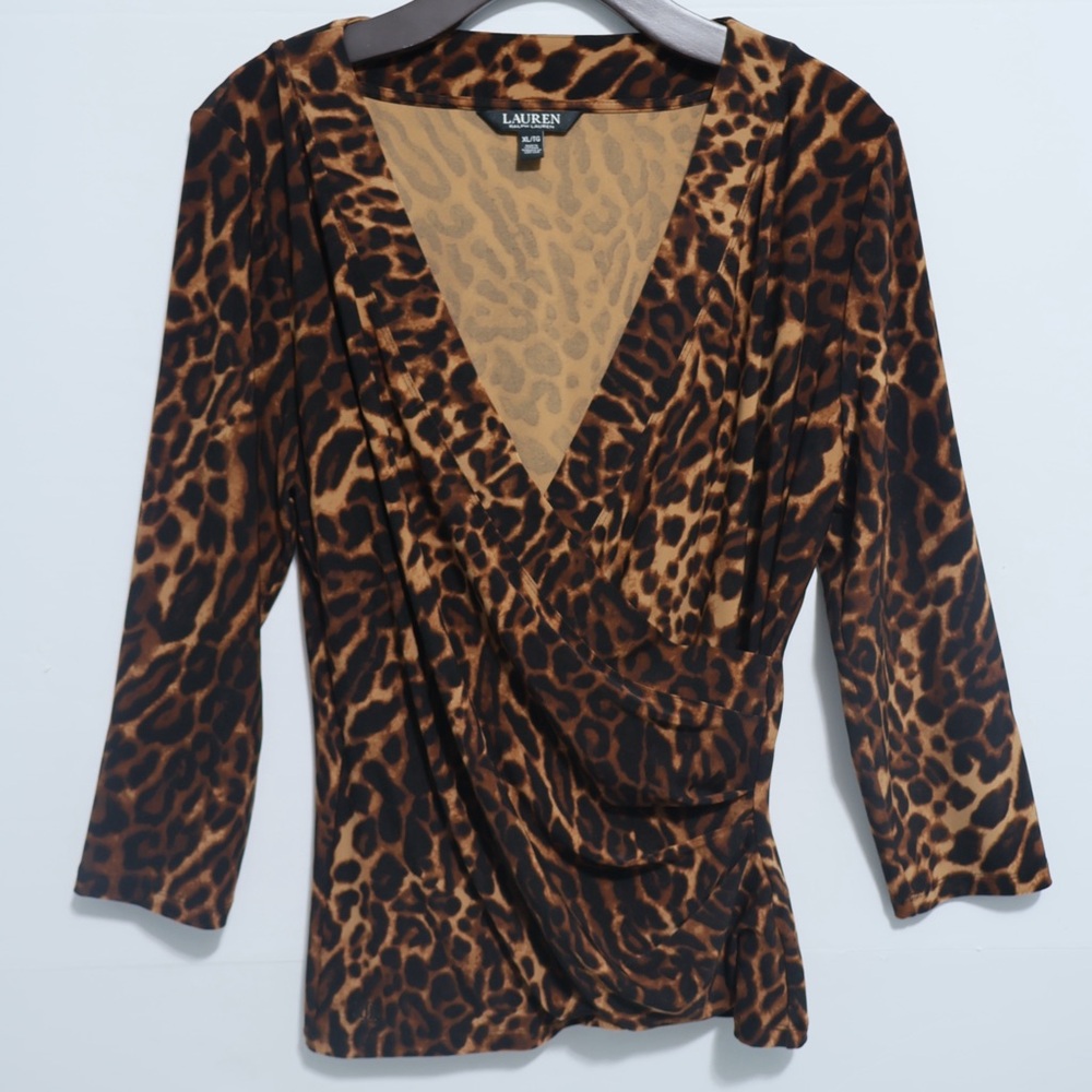 Ralph Lauren Leopard-Print Wrap Top with 3/4 Sleeves Rushed Detail. Black Label